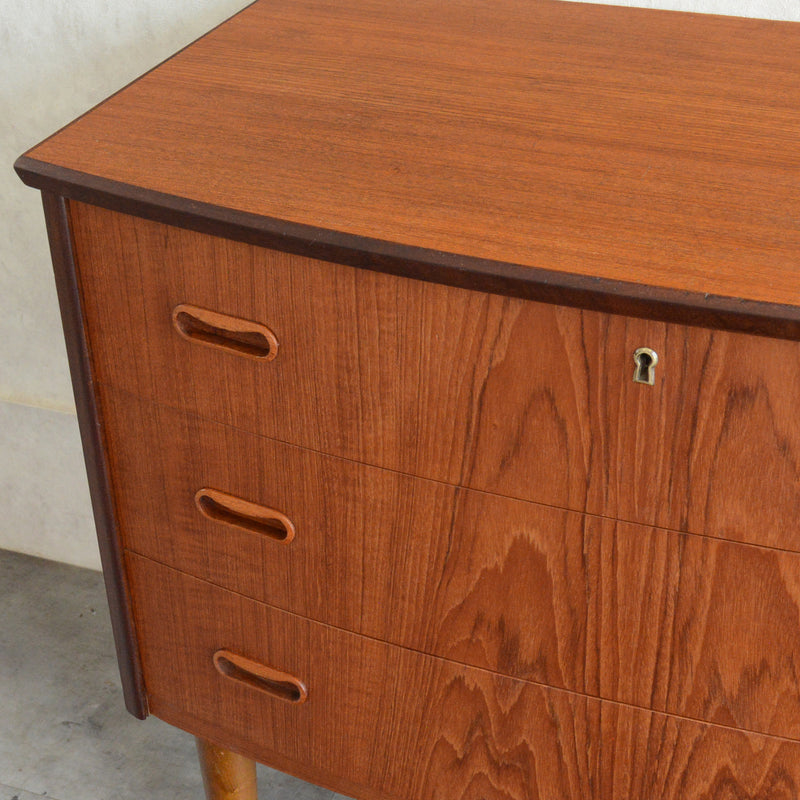 デンマークヴィンテージ  チーク 3段チェスト(鍵付） C-1