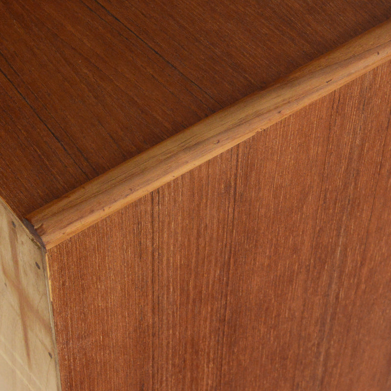 デンマーク ヴィンテージ  チーク ４段チェスト5-146