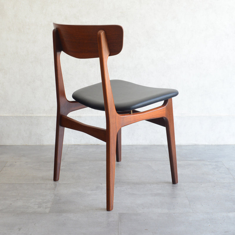 デンマークヴィンテージSchionning&Elgaard ダイニングチェア 5-46(張替済）