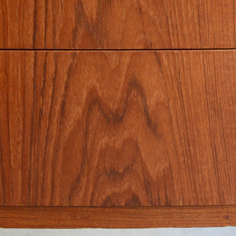 デンマークヴィンテージ  チーク 3段チェスト(鍵付） C-1