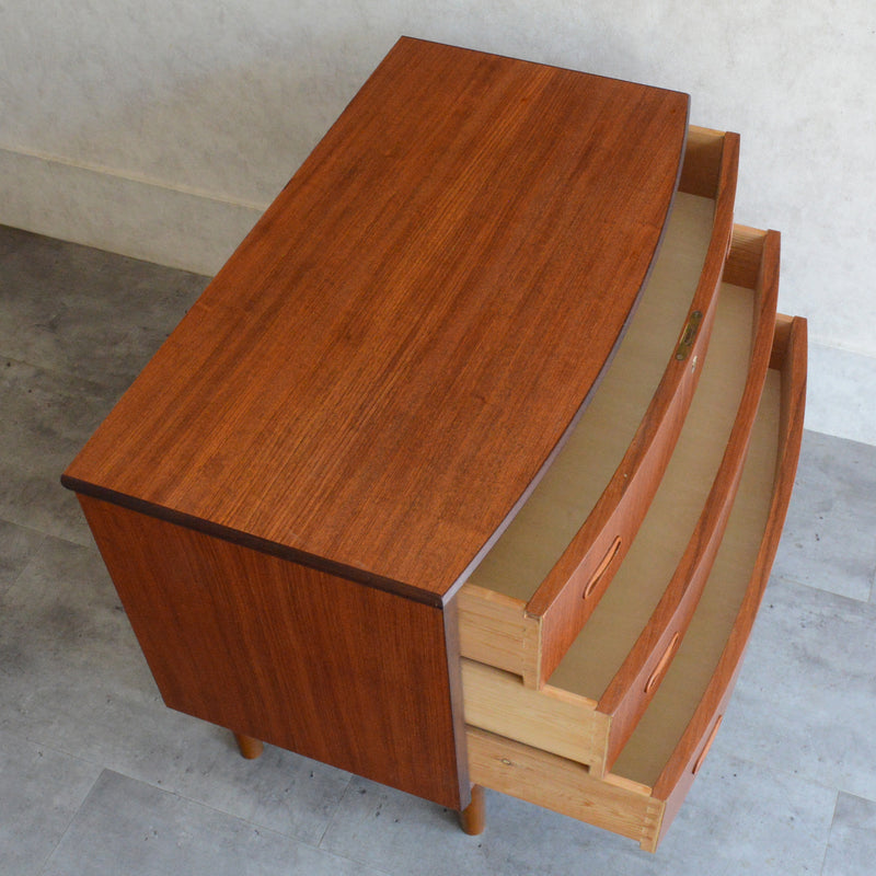 デンマークヴィンテージ  チーク 3段チェスト(鍵付） C-1