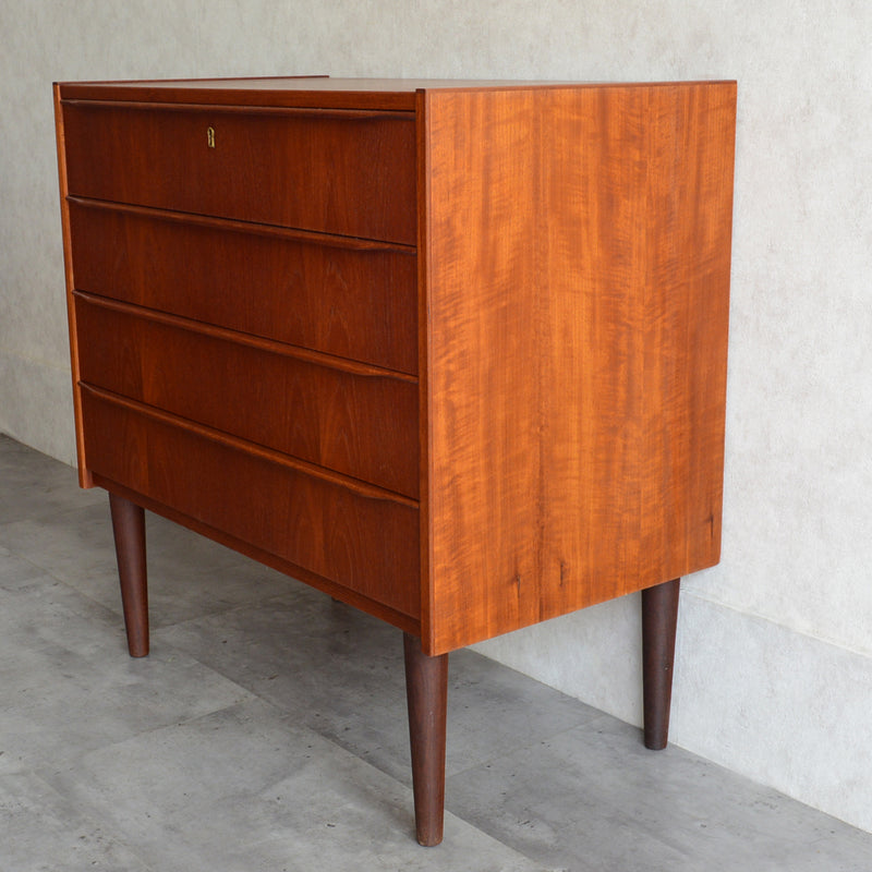スウェーデン ヴィンテージ  チーク４段チェスト 5-15(ウッドオイル仕上）
