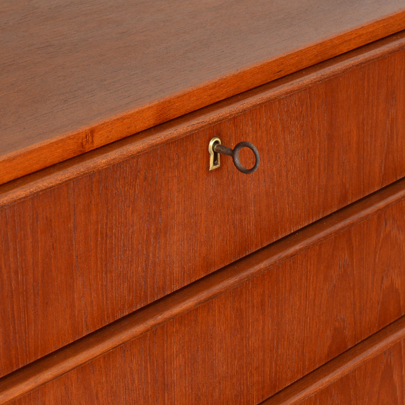 スウェーデン ヴィンテージ  チーク４段チェスト 5-15(ウッドオイル仕上）