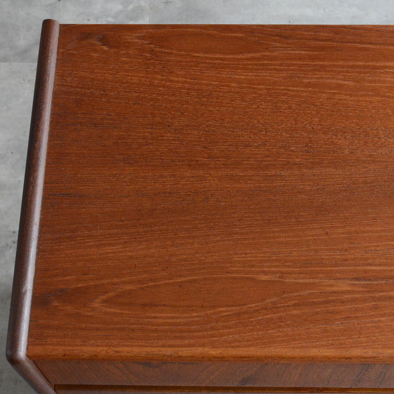 デンマークヴィンテージ  チーク３段チェスト 3-76