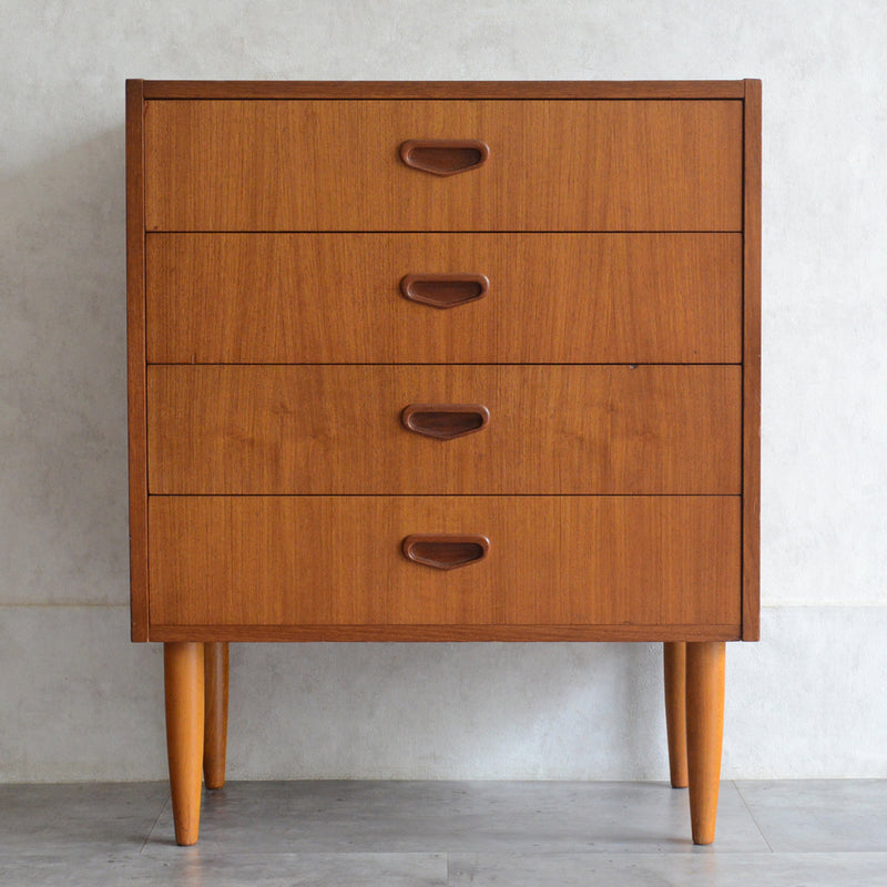 デンマークヴィンテージ  チーク４段チェスト 8-48