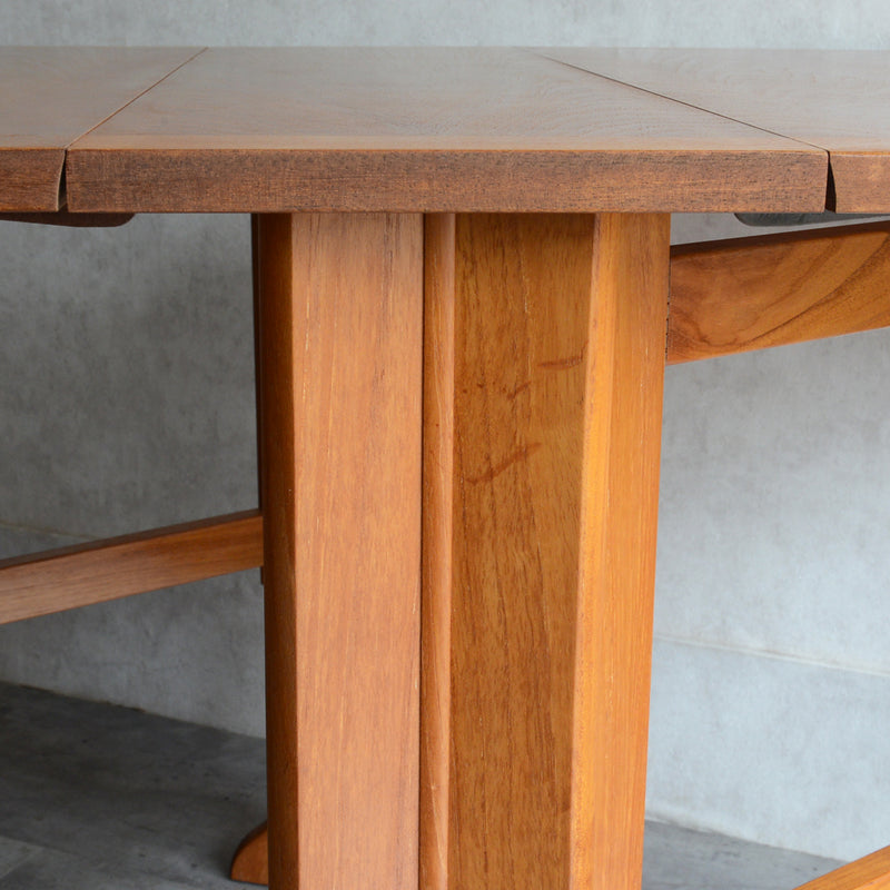 Nathan ネイサン ゲートレッグ ダイニングテーブル 21 (オーバル/天板剝離再塗装済)