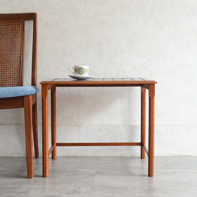 デンマークヴィンテージ ブルータイル チーク ローテーブル 8-61