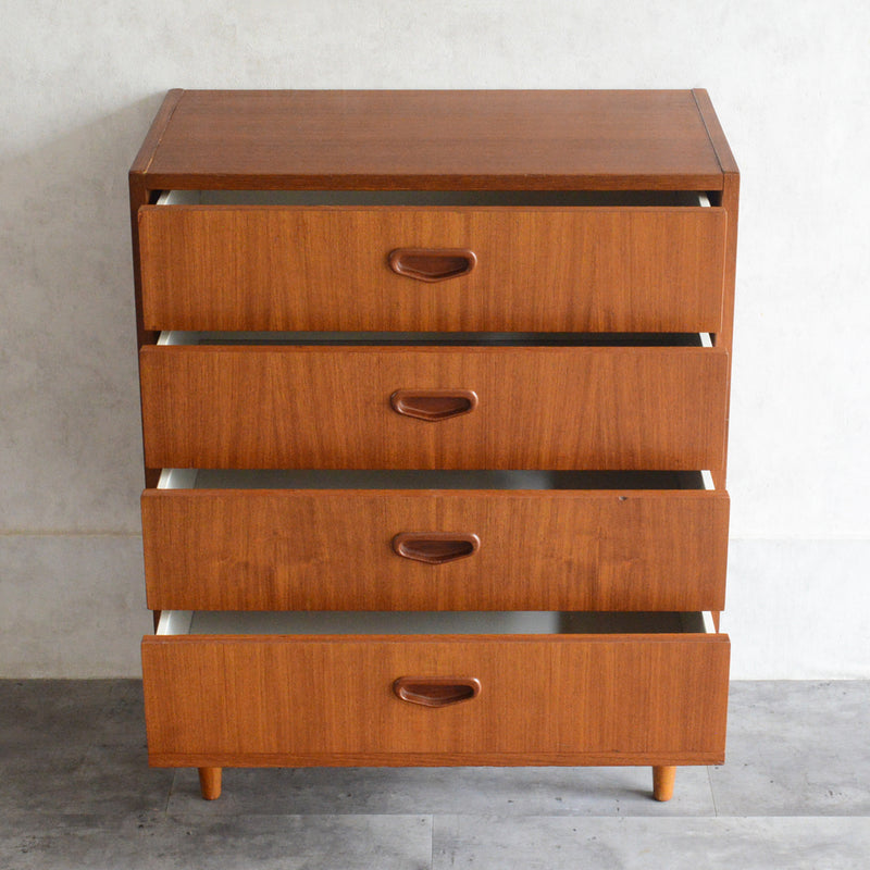デンマークヴィンテージ  チーク４段チェスト 8-48