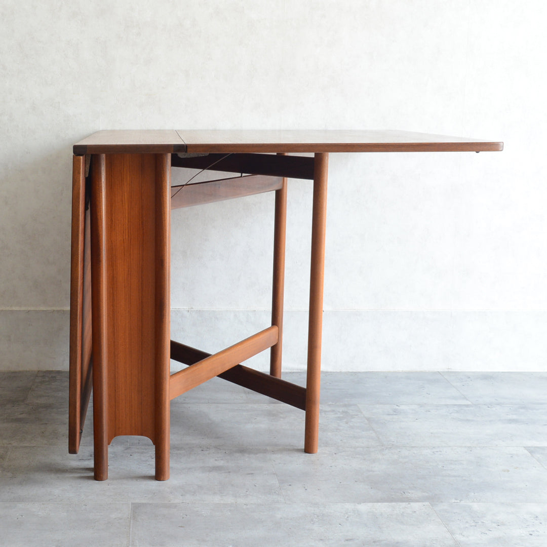 A.H.McINTOSH/マッキントッシュ ゲートレッグダイニングテーブル A.H.McINTOSH/マッキントッシュ ゲートレッグダイニングテーブル