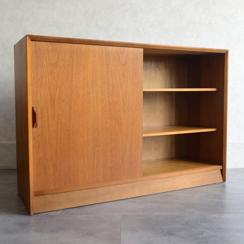 Herbert E. Gibbs ヴィンテージ ガラスキャビネット100(木扉付)