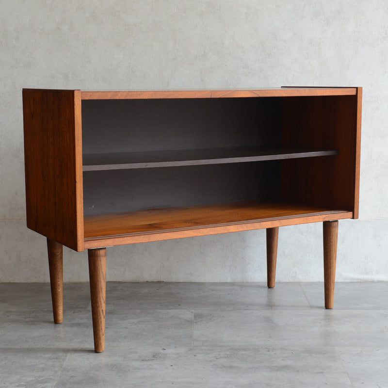 デンマーク ヴィンテージ　チーク ガラスキャビネット 5-14