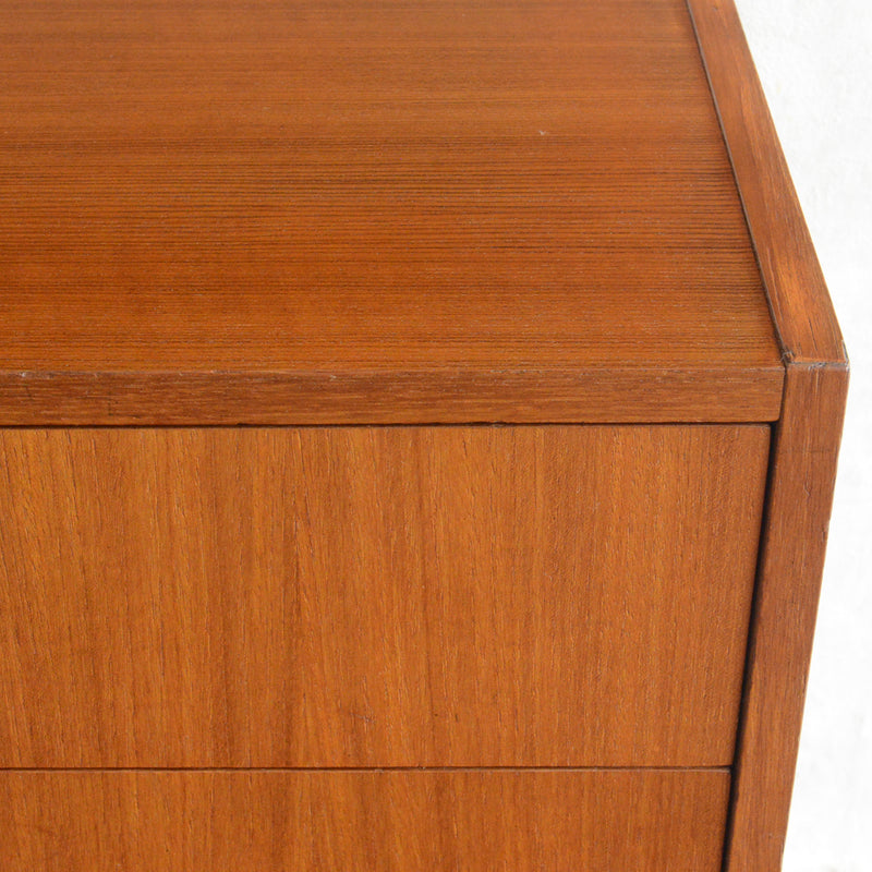 デンマークヴィンテージ  チーク４段チェスト 8-48