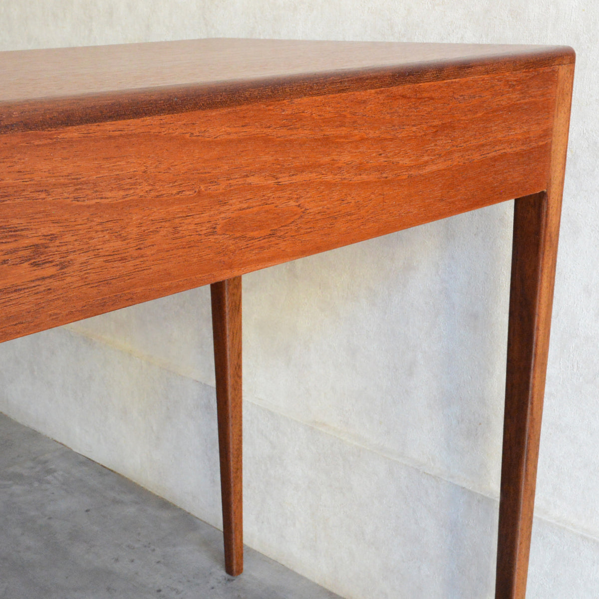 デンマーク ヴィンテージ チーク サイドテーブル 5-173 (抽斗付）