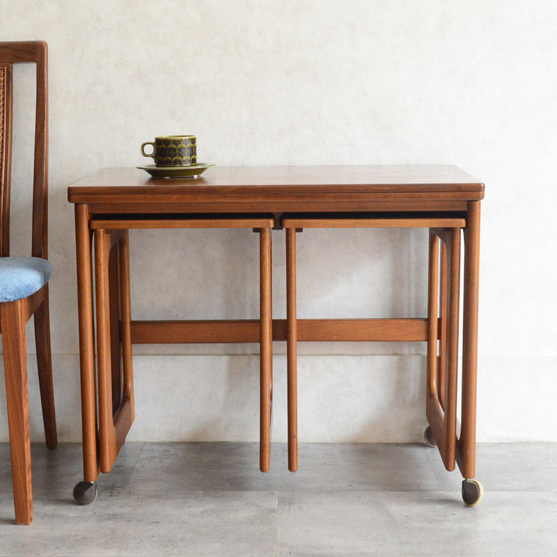 A.H.McINTOSHマッキントッシュ　ネストテーブル16（拡張天板）