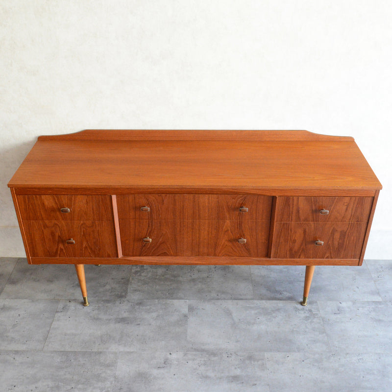 ミッドセンチュリー ヴィンテージ　 ショートサイドボード 66(天板剝離再塗装済）