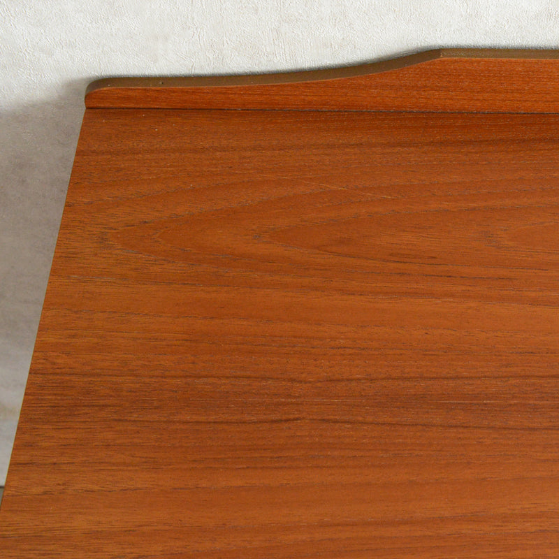 ミッドセンチュリー ヴィンテージ　 ショートサイドボード 66(天板剝離再塗装済）