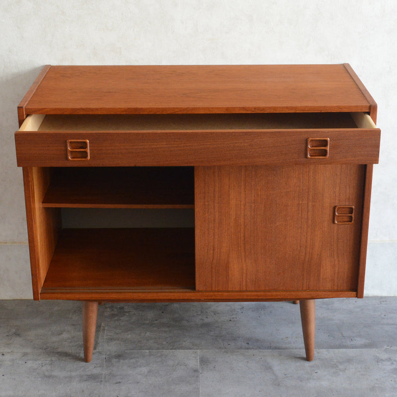 デンマーク ヴィンテージ  チークキャビネット ( 抽斗付)5-63