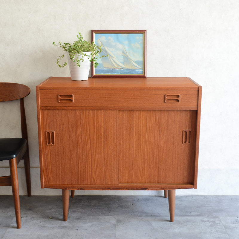 デンマークヴィンテージ  抽斗付キャビネット 3-40  (オイル仕上）