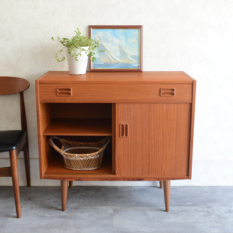 デンマークヴィンテージ  抽斗付キャビネット 3-40  (オイル仕上）