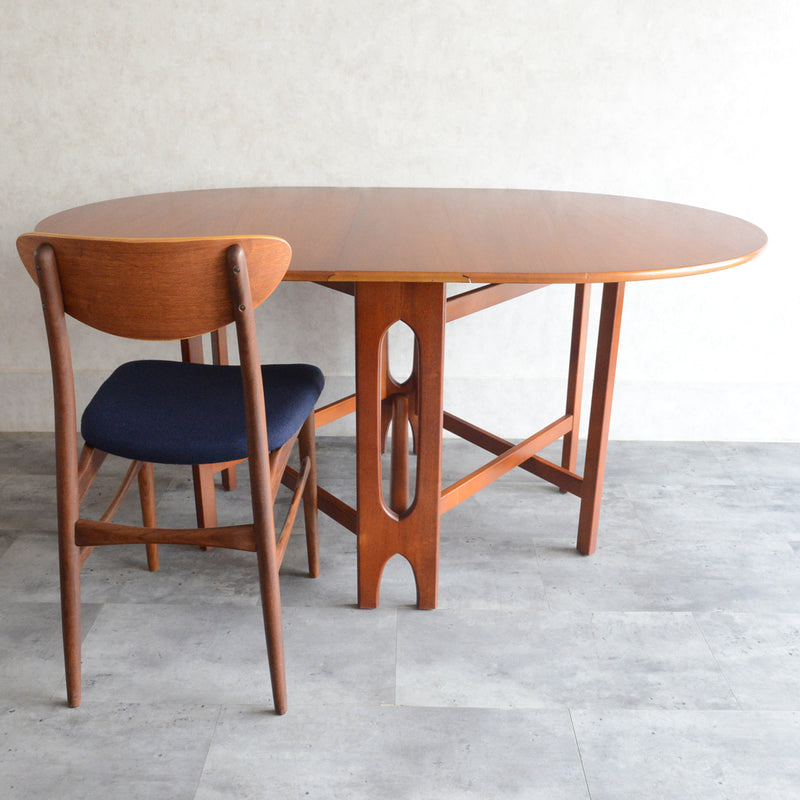 Jentique ジェンティーク　ゲートレッグテーブル 51（オーバル）