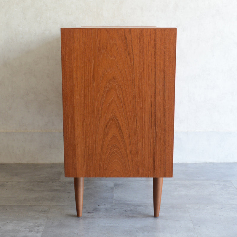 デンマークヴィンテージ  抽斗付キャビネット 3-40  (オイル仕上）