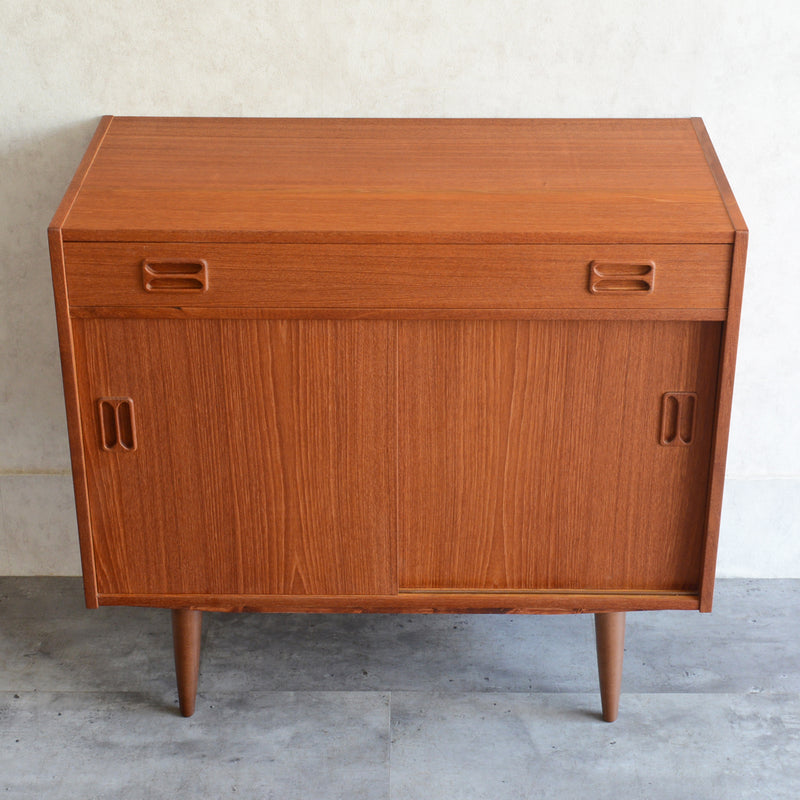 デンマークヴィンテージ  抽斗付キャビネット 3-40  (オイル仕上）