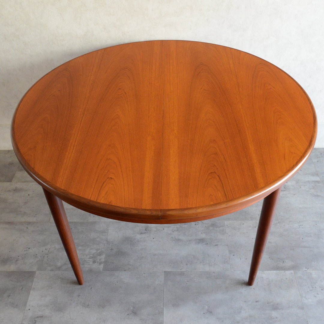 天板剥離再塗装済！美品♪ ラウンドエクステンションテーブル　直径113cm G-PLAN ジープラン エクステンション ラウンドテーブル 106 (天板剥離