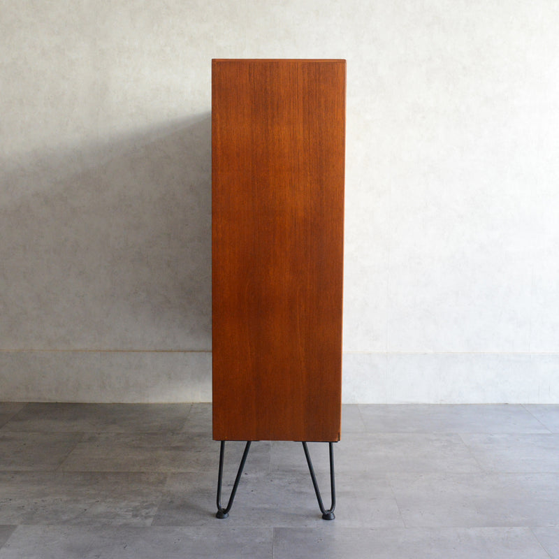 Herbert E. Gibbs　 ガラスキャビネット 53 (ヘアピンレッグ）