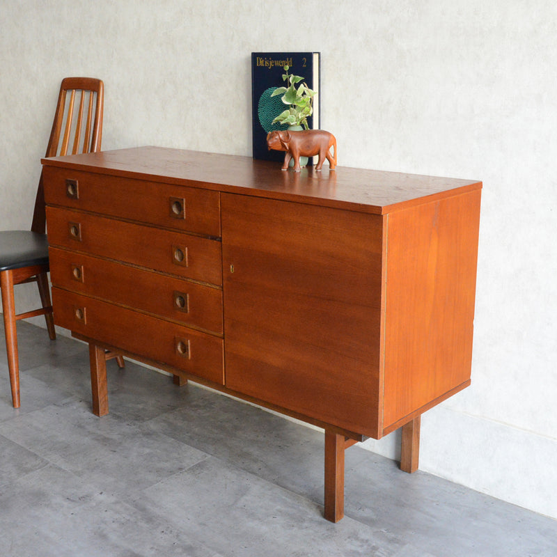 60S イギリス ヴィンテージ ショートサイドボード 54(天板剝離再塗装済）