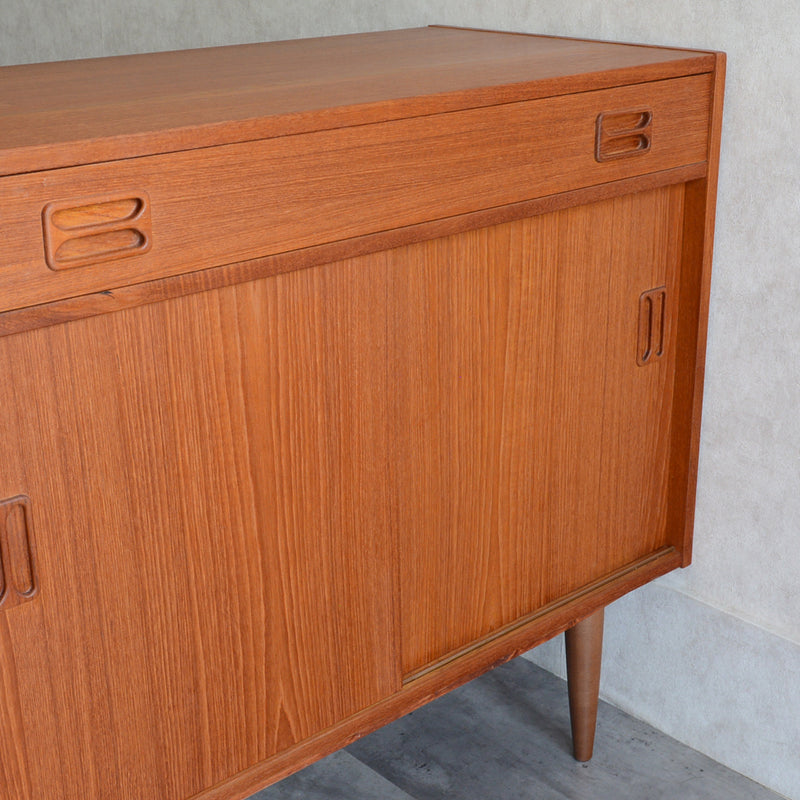 デンマークヴィンテージ  抽斗付キャビネット 3-40  (オイル仕上）