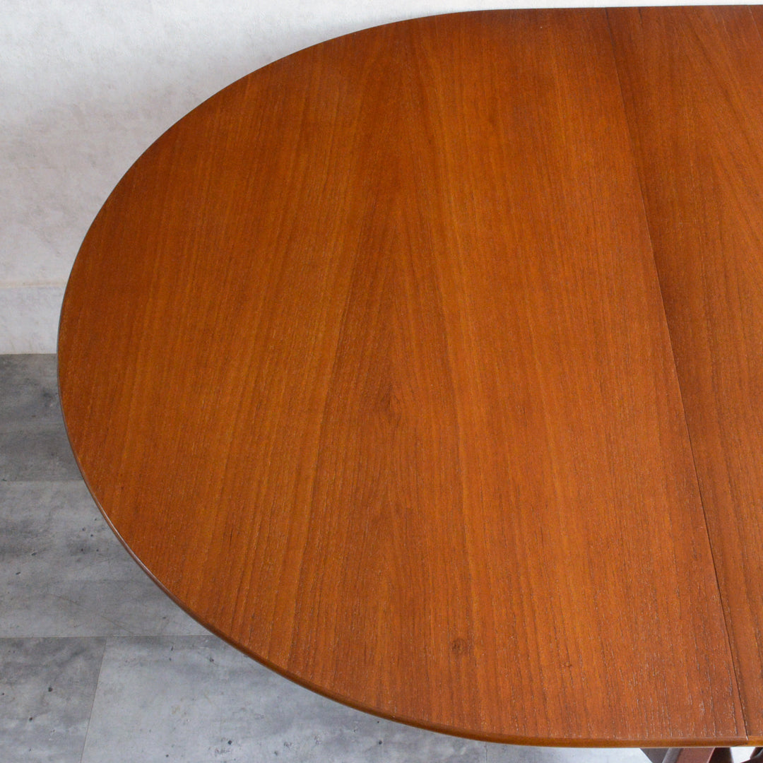 Jentique ジェンティーク　ゲートレッグテーブル 51（オーバル）