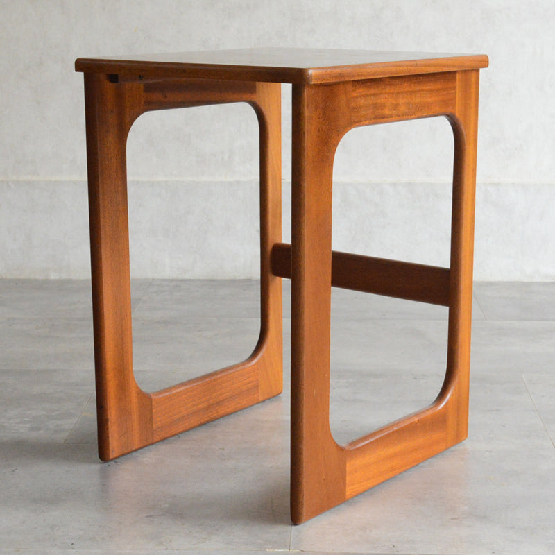 A.H.McINTOSHマッキントッシュ　ネストテーブル16（拡張天板）