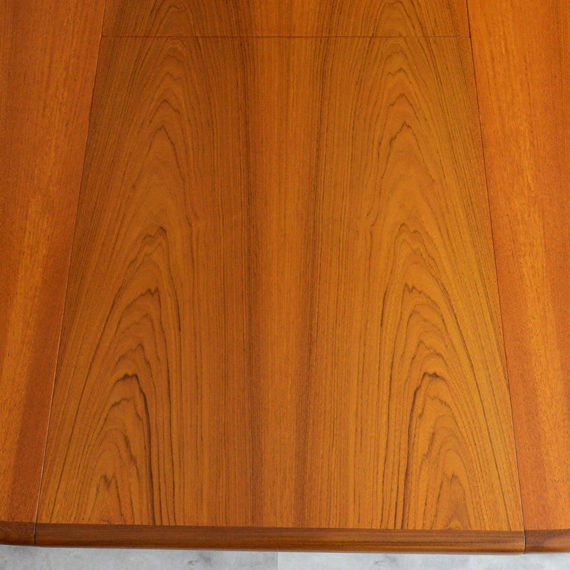 K様ご見学予約品G-PLAN ジープラン エクステンション ラウンドテーブル 106 (天板剥離再塗装）