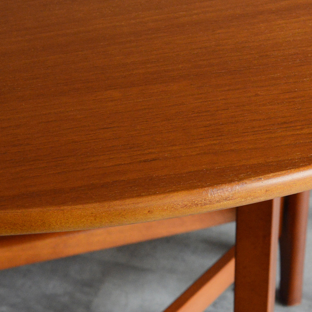 Jentique ジェンティーク　ゲートレッグテーブル 51（オーバル）