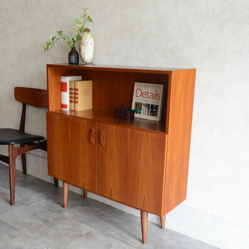 デンマーク ヴィンテージ 2段シェルフ 5-37（木扉付）