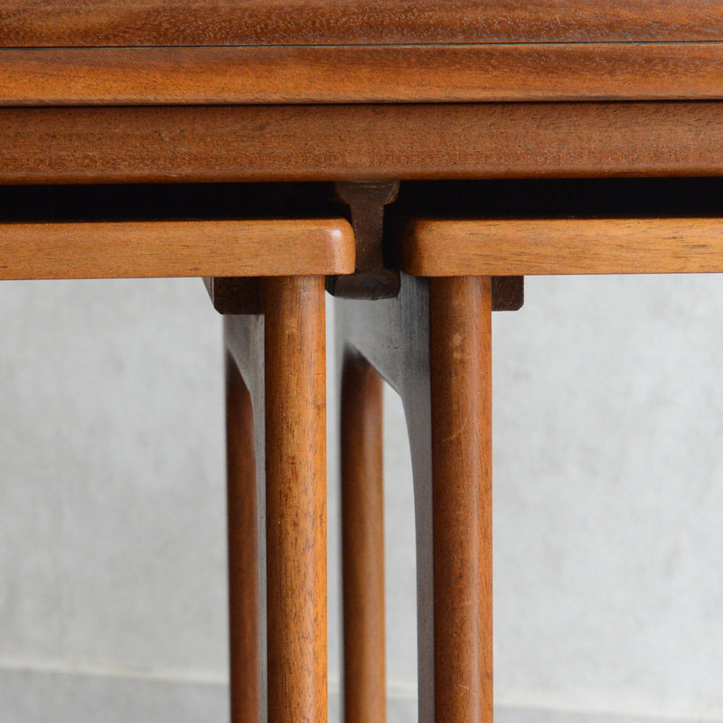 A.H.McINTOSHマッキントッシュ　ネストテーブル16（拡張天板）