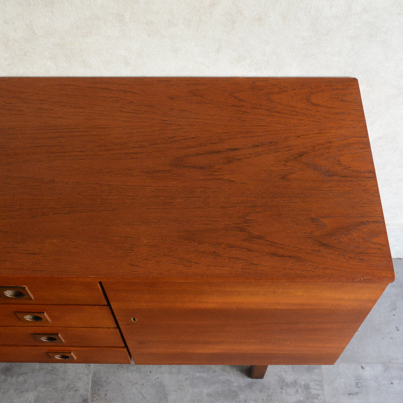 60S イギリス ヴィンテージ ショートサイドボード 54(天板剝離再塗装済）