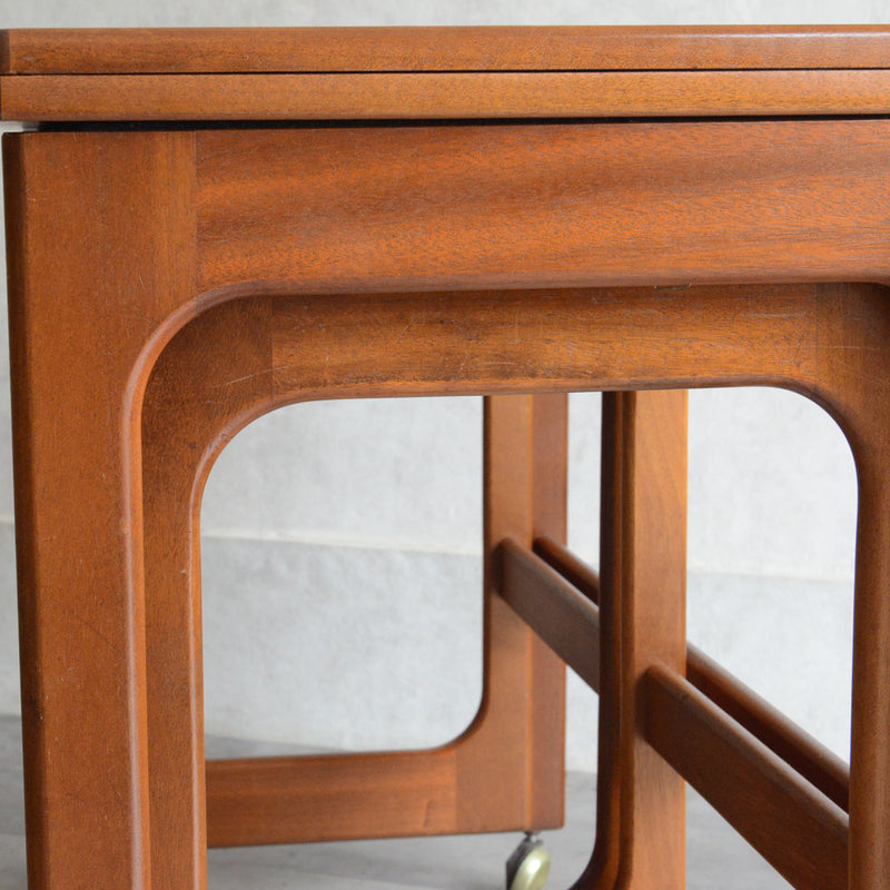 A.H.McINTOSHマッキントッシュ　ネストテーブル16（拡張天板）