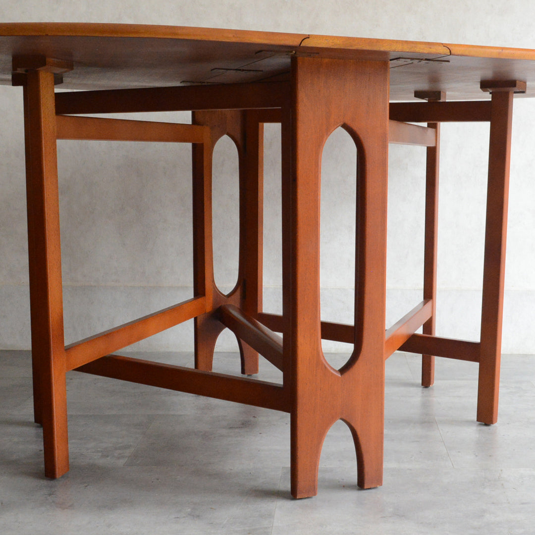 Jentique ジェンティーク　ゲートレッグテーブル 51（オーバル）