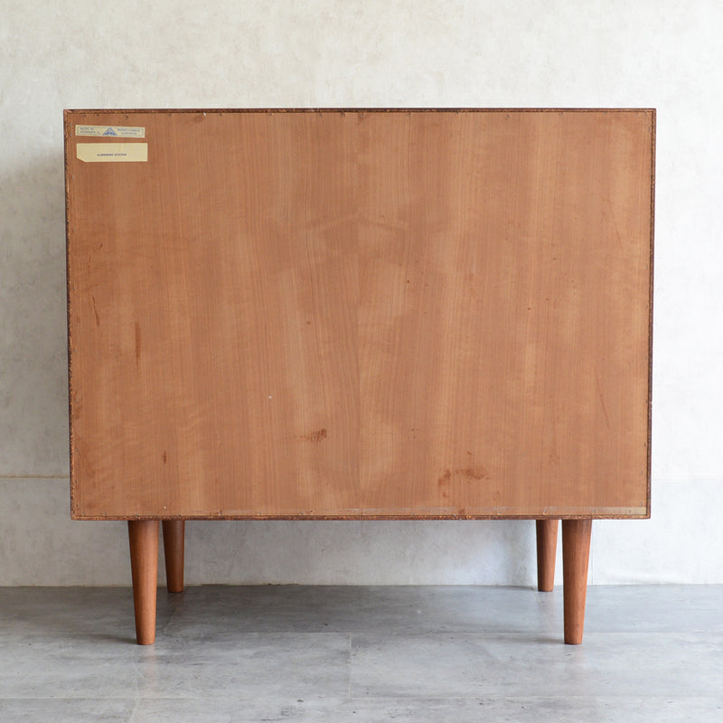 M様ご見学予約品 デンマーク ヴィンテージ  チークチェスト 4段　3-39