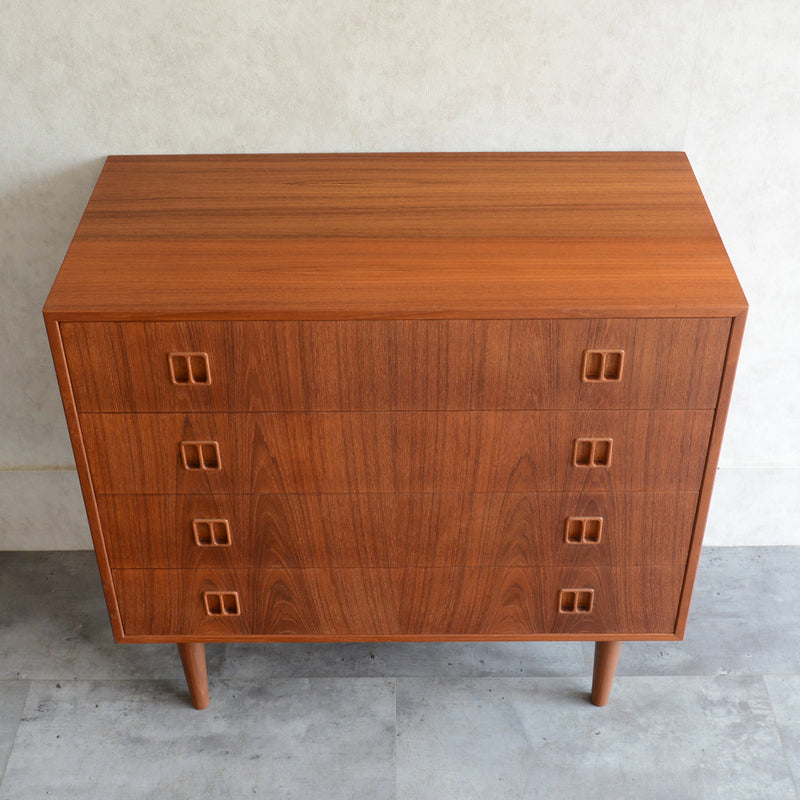 M様ご見学予約品 デンマーク ヴィンテージ  チークチェスト 4段　3-39