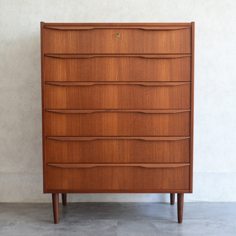 デンマークヴィンテージ  チーク 6段 チェスト 鍵付 C-4