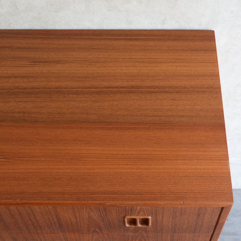 M様ご見学予約品 デンマーク ヴィンテージ  チークチェスト 4段　3-39