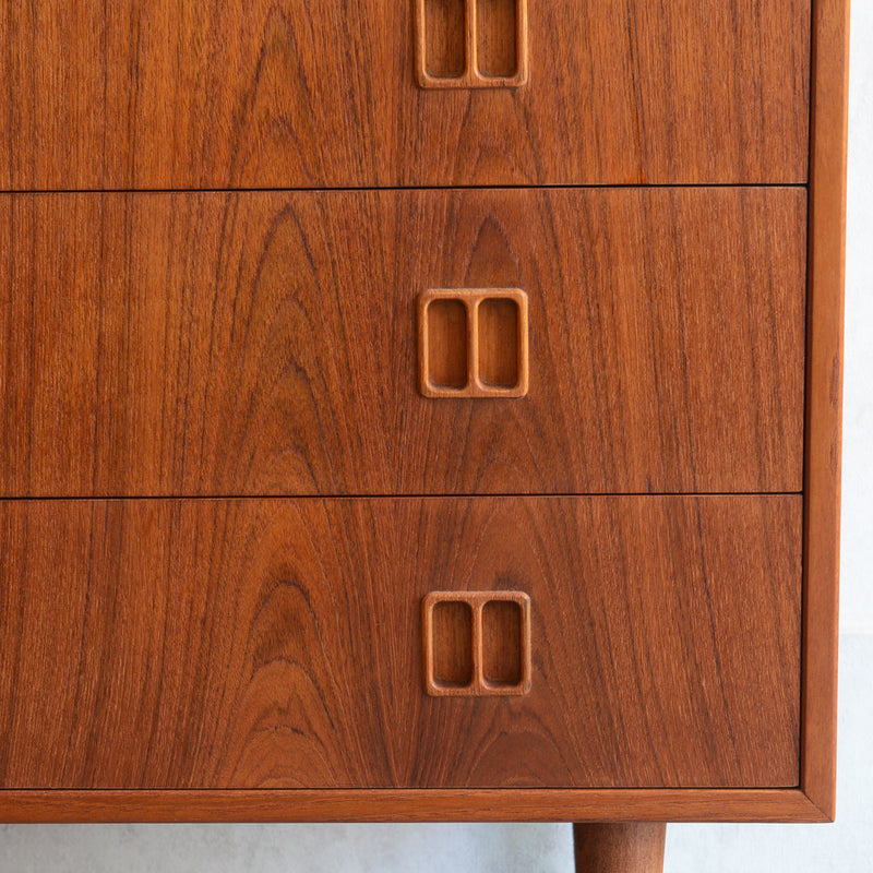 M様ご見学予約品 デンマーク ヴィンテージ  チークチェスト 4段　3-39