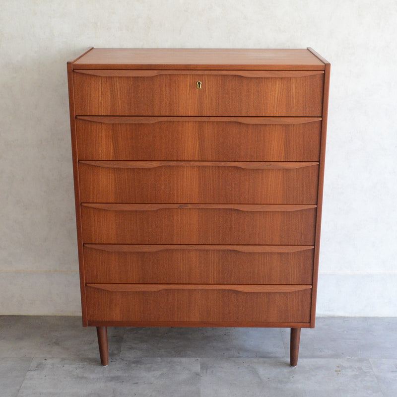 デンマークヴィンテージ  チーク 6段 チェスト 鍵付 C-4