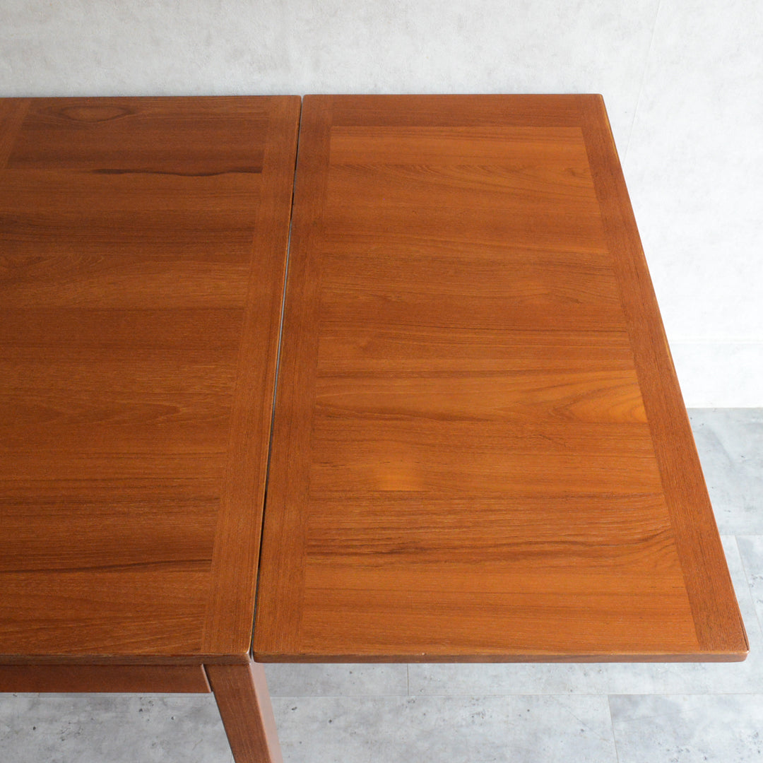 デンマーク Henning Kjaernulf へニング・ケアヌルフバタフライ