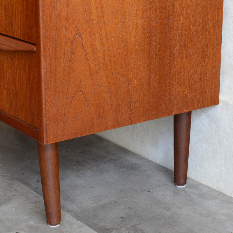 デンマークヴィンテージ  チーク 6段 チェスト 鍵付 C-4