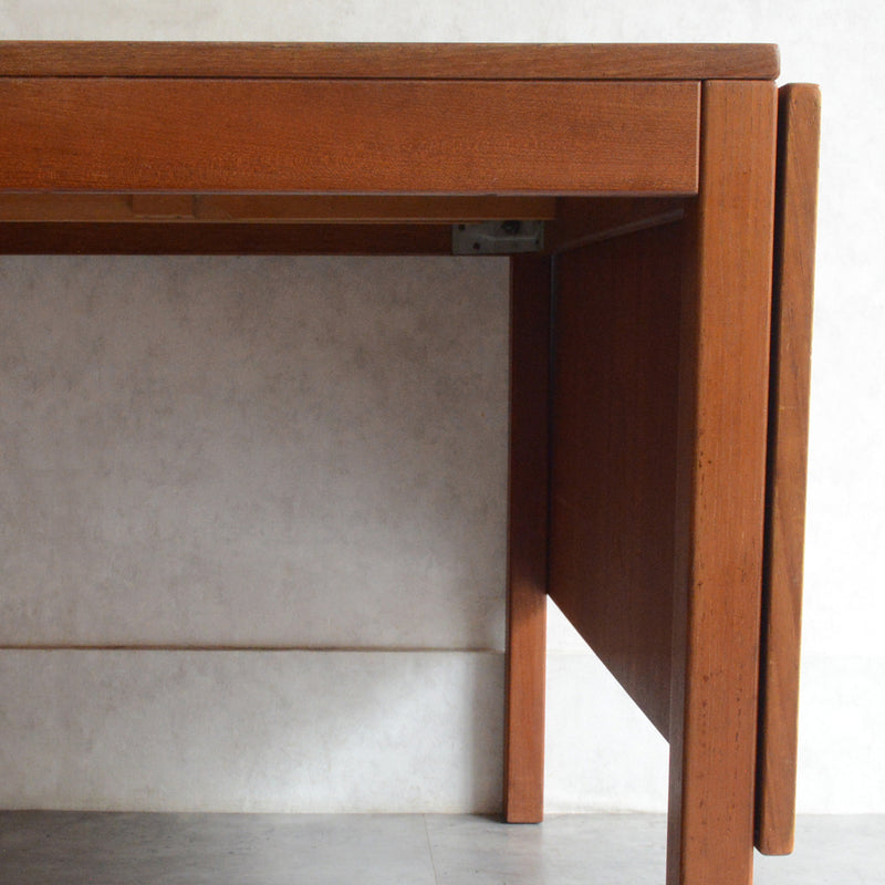 デンマーク Henning Kjaernulf へニング・ケアヌルフバタフライダイニングテーブル8-66