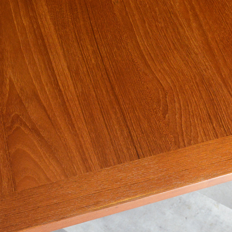 デンマーク Henning Kjaernulf へニング・ケアヌルフバタフライダイニングテーブル8-66