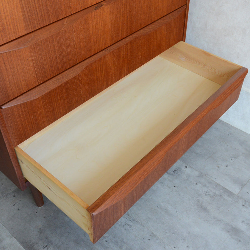 デンマークヴィンテージ  チーク 6段 チェスト 鍵付 C-4